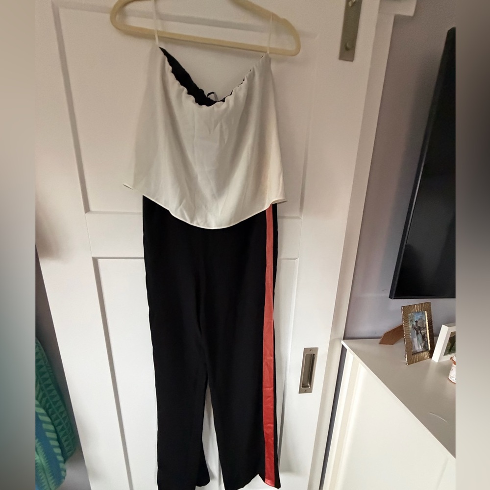 Diane Von Furstenberg Cream and Black Wide-Leg Jumpsuit with Coral Stripe